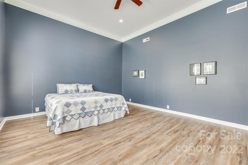 Lake Forest - Residential