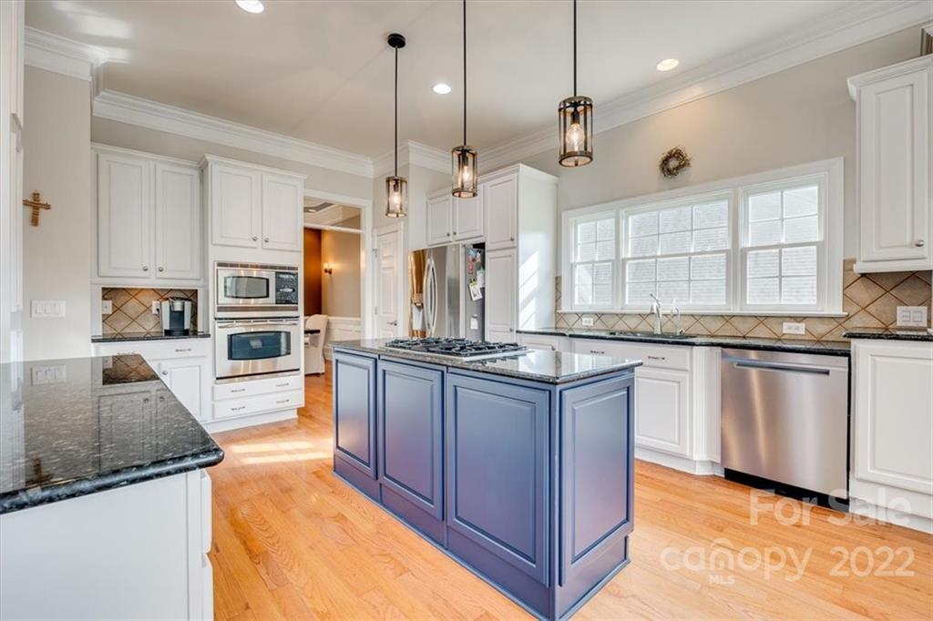 Lake Forest - Residential