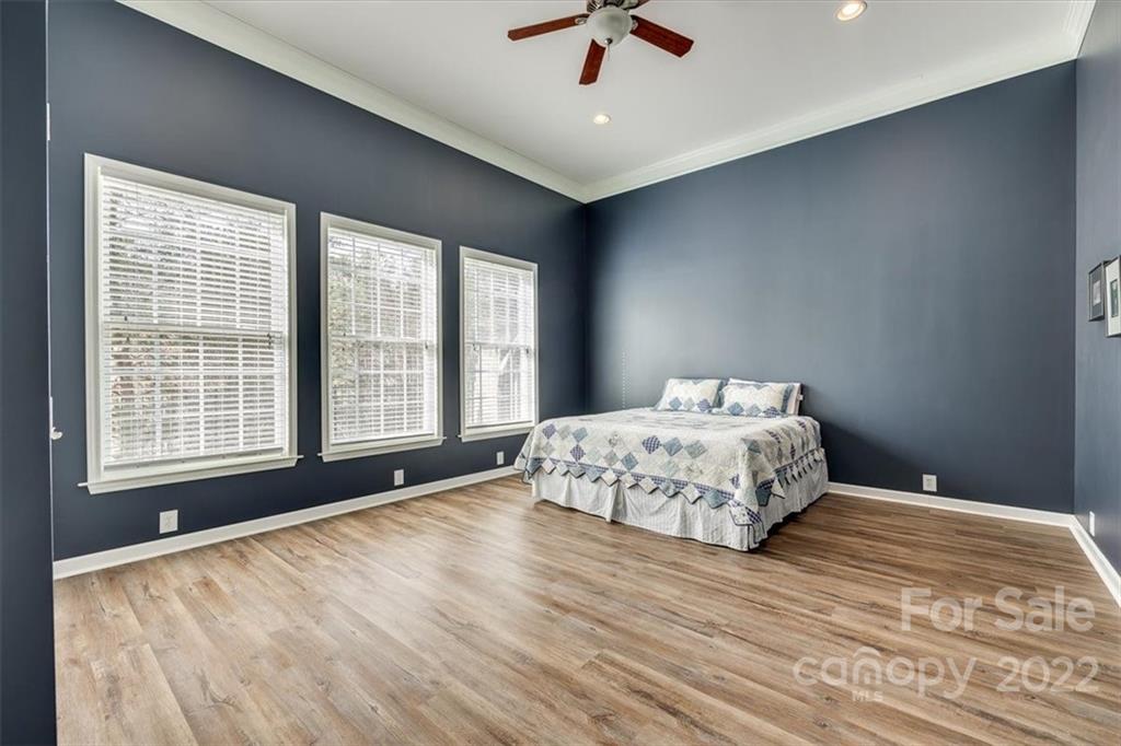 Lake Forest - Residential