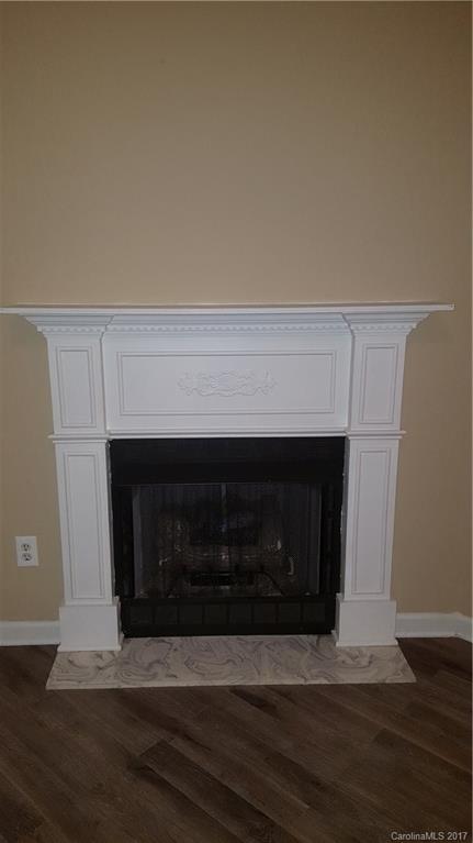 Lakeside - Residential Lease