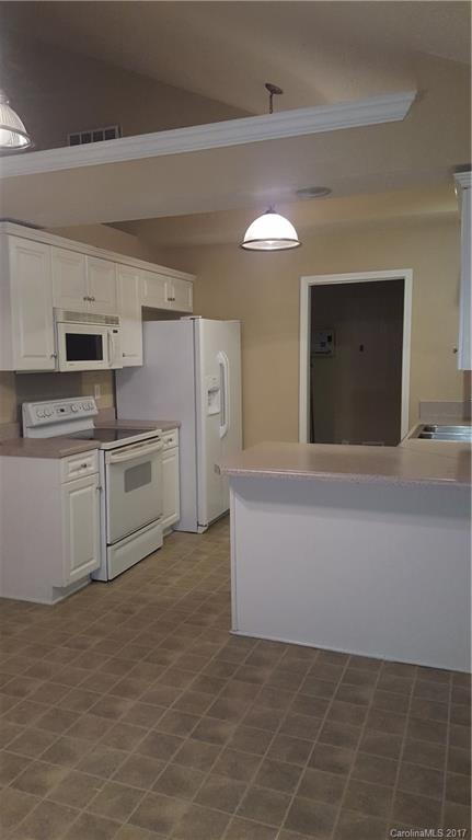 Lakeside - Residential Lease