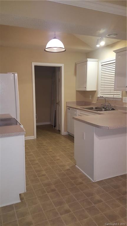 Lakeside - Residential Lease