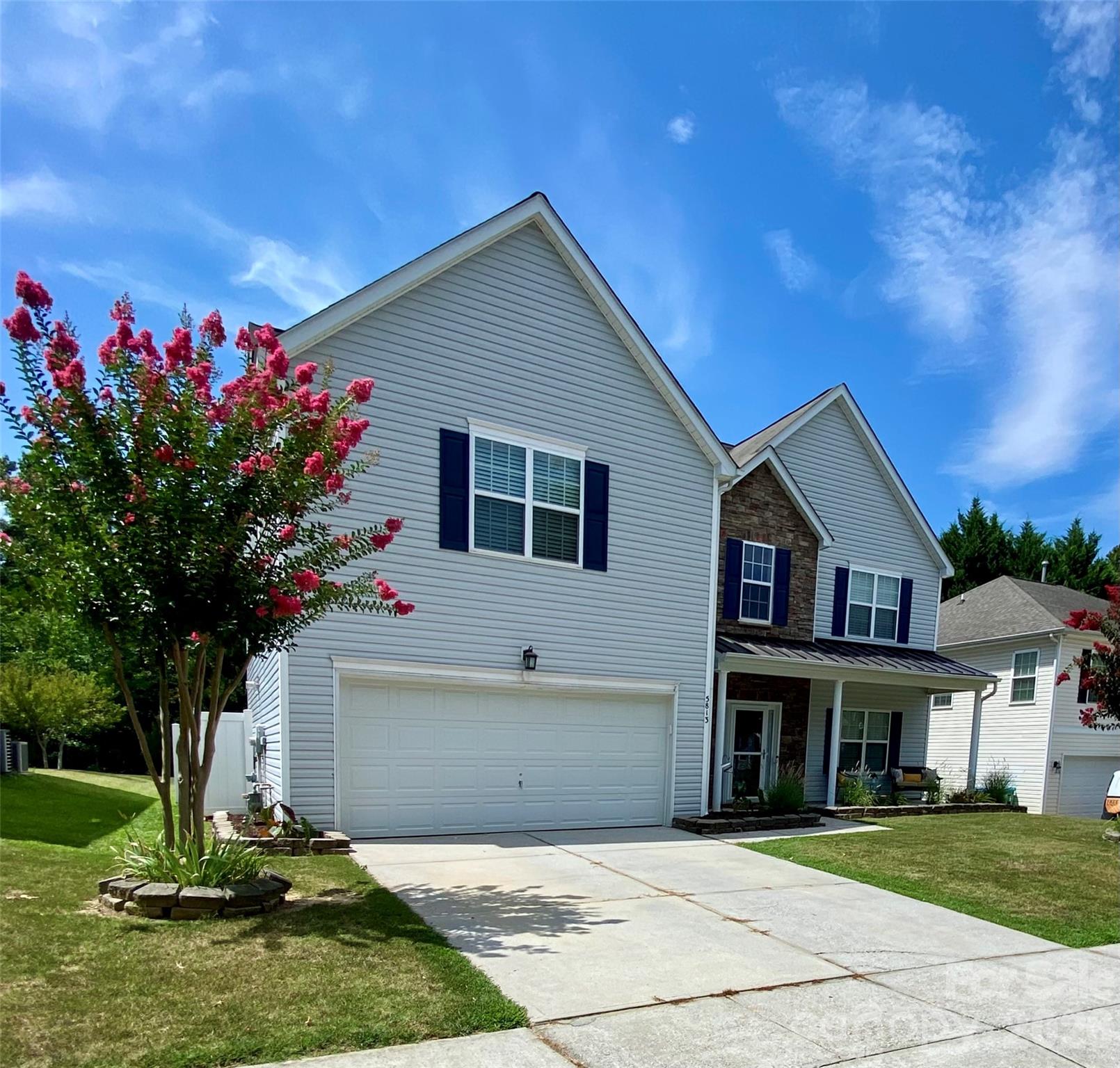 5813 Parkstone Drive