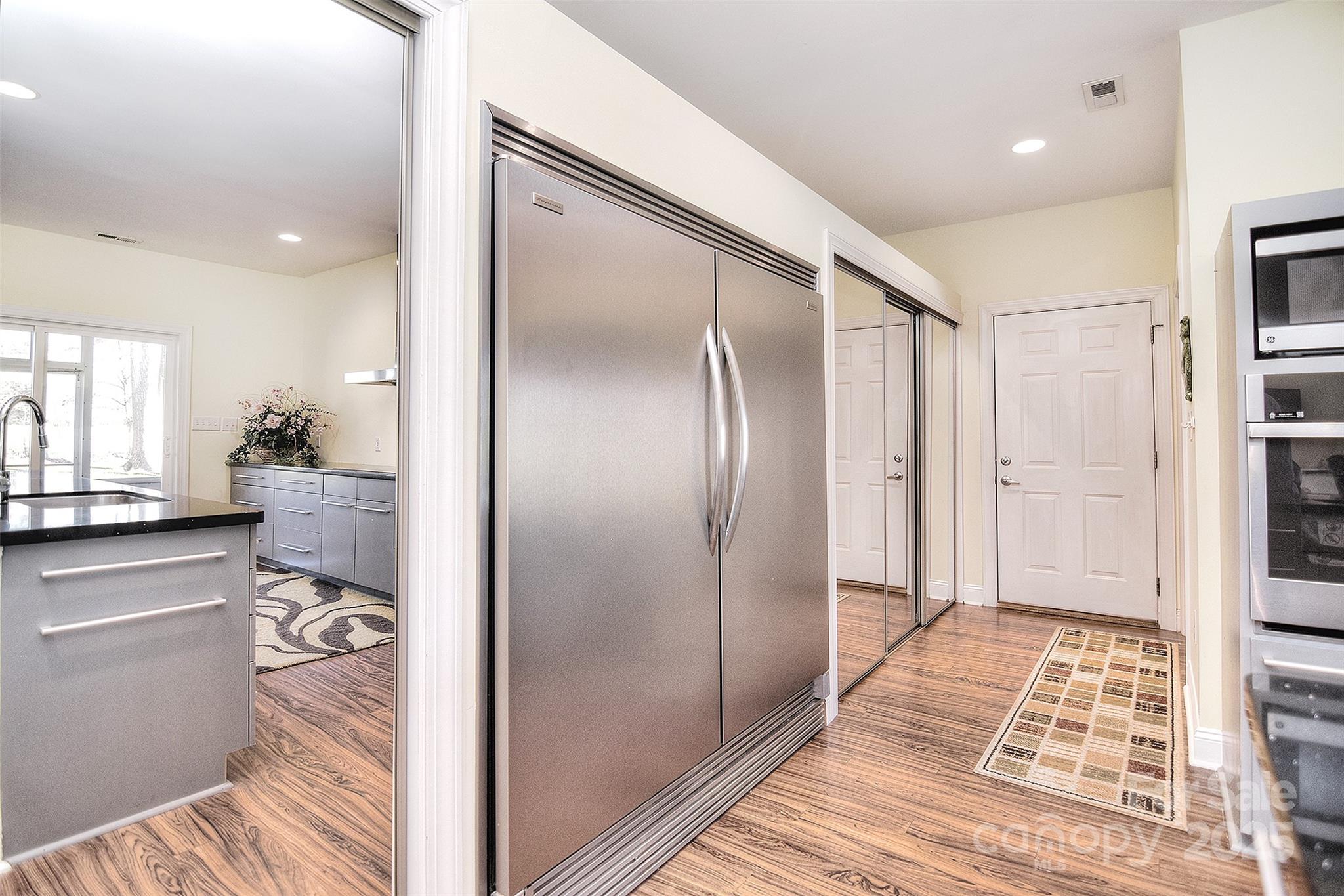 Creekwood - Residential