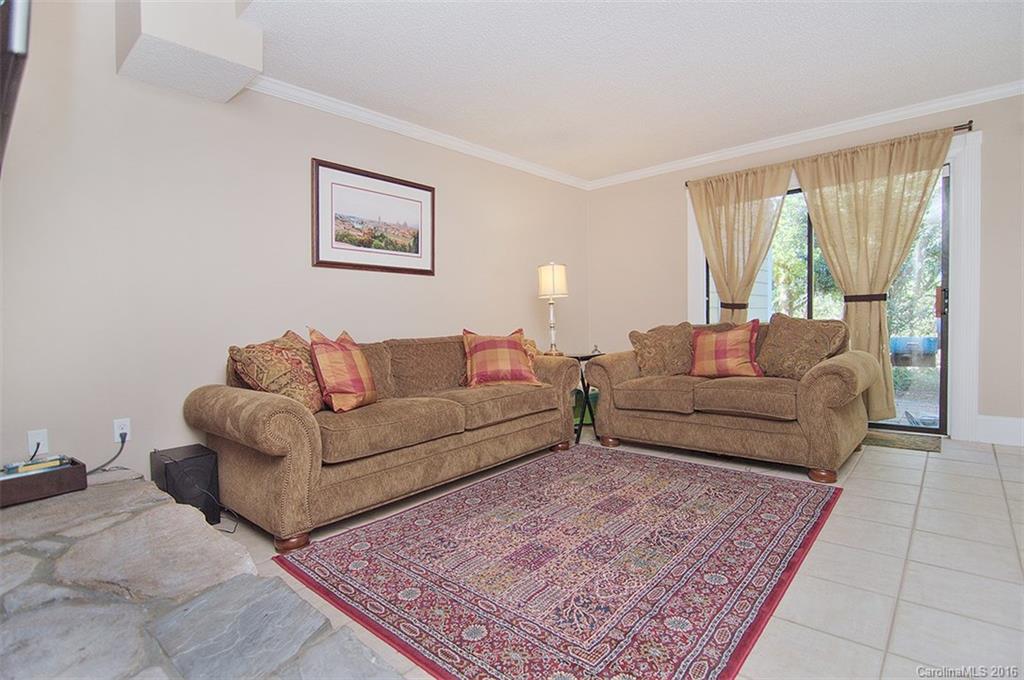 Mariner Villas - Residential