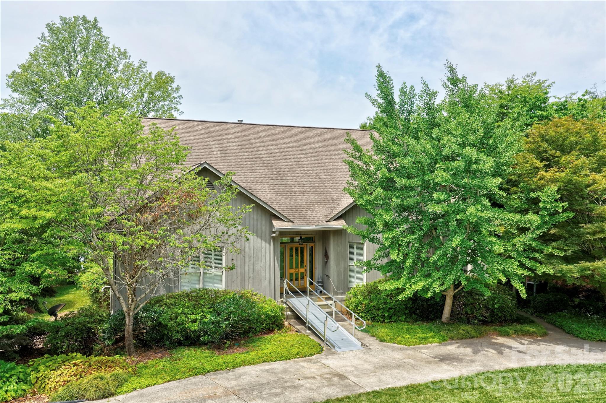 326 Ponderosa Circle