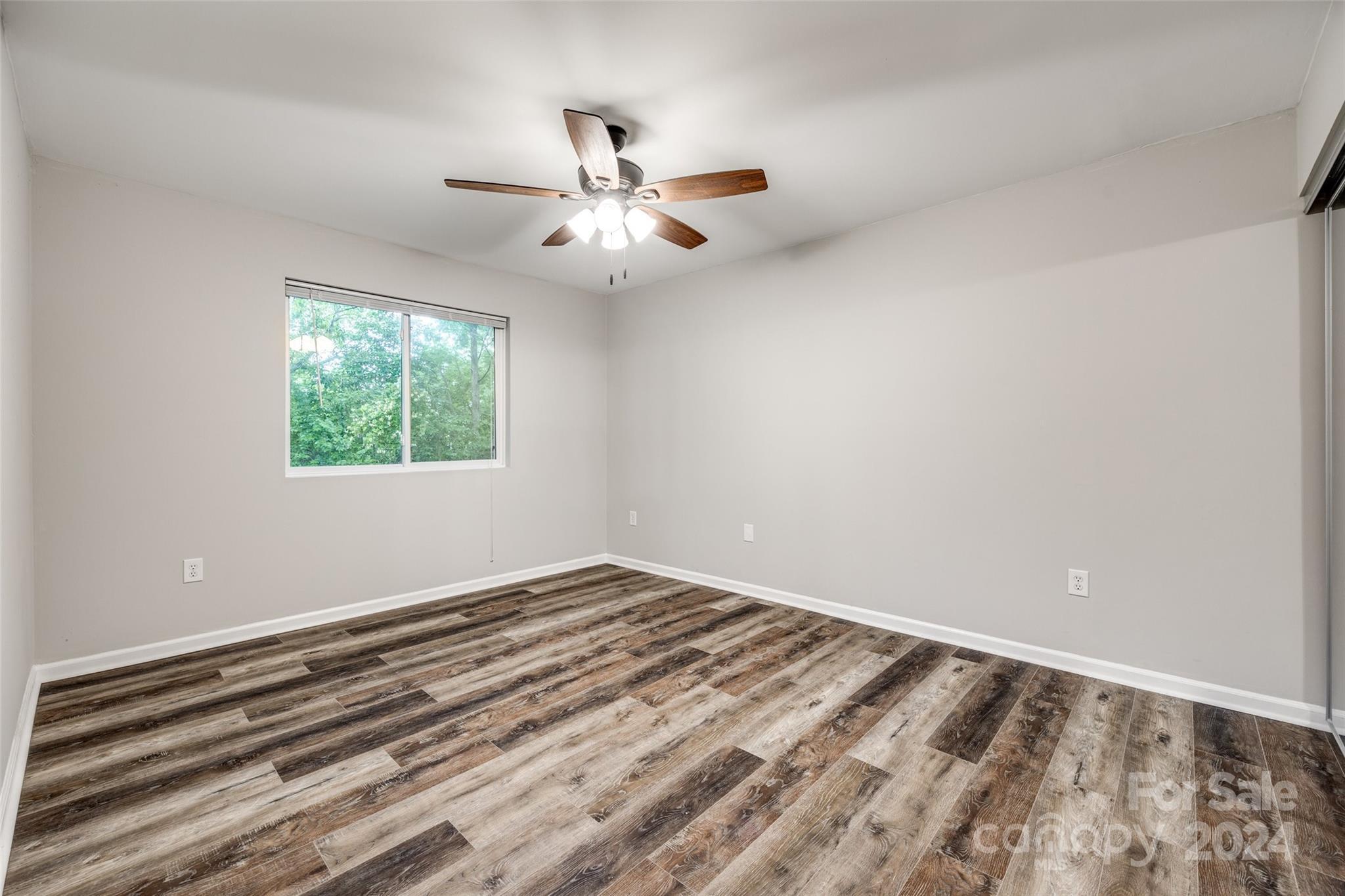 Hunters Chase - Residential