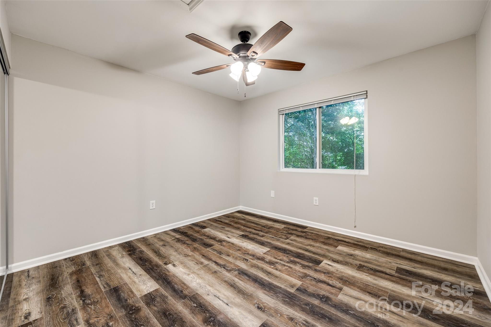 Hunters Chase - Residential