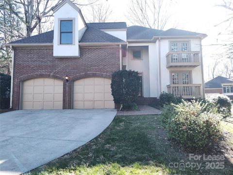 Photo of 5206 Dunrobin Lane, Charlotte, NC 28226 (MLS # 4330767)
