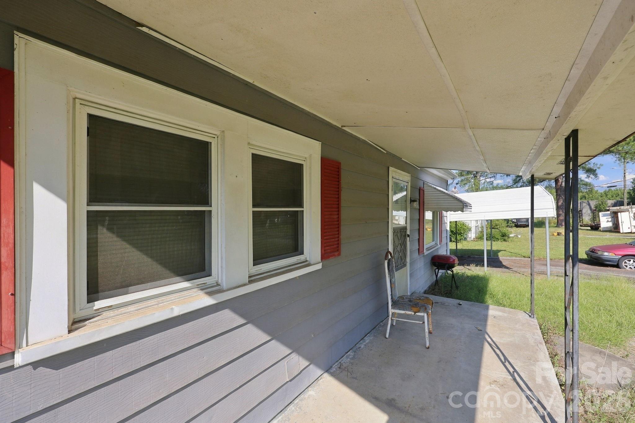 507 Fairbluff Avenue