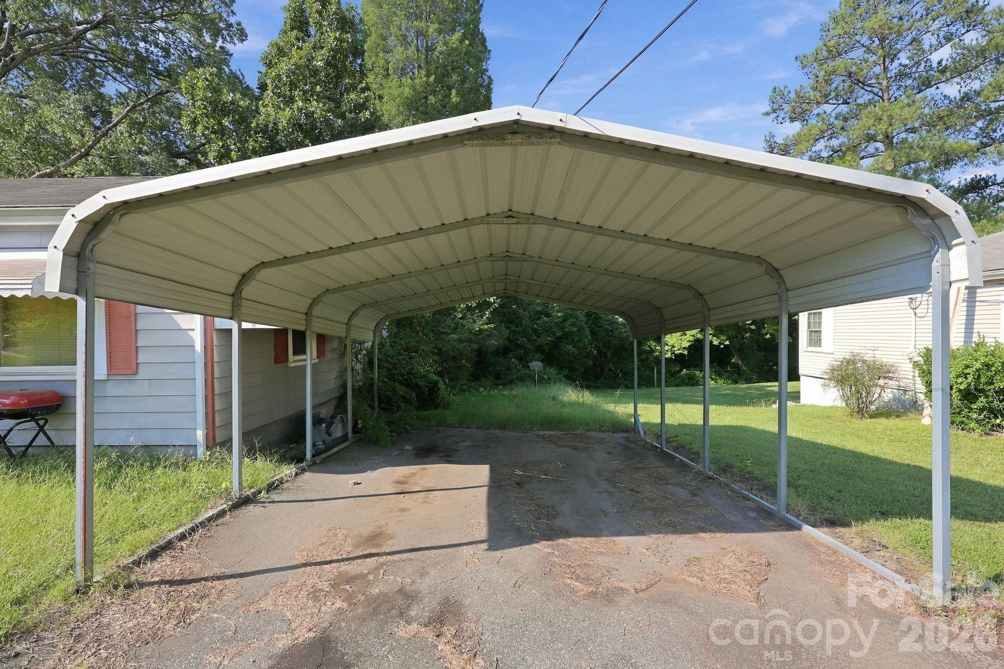 507 Fairbluff Avenue
