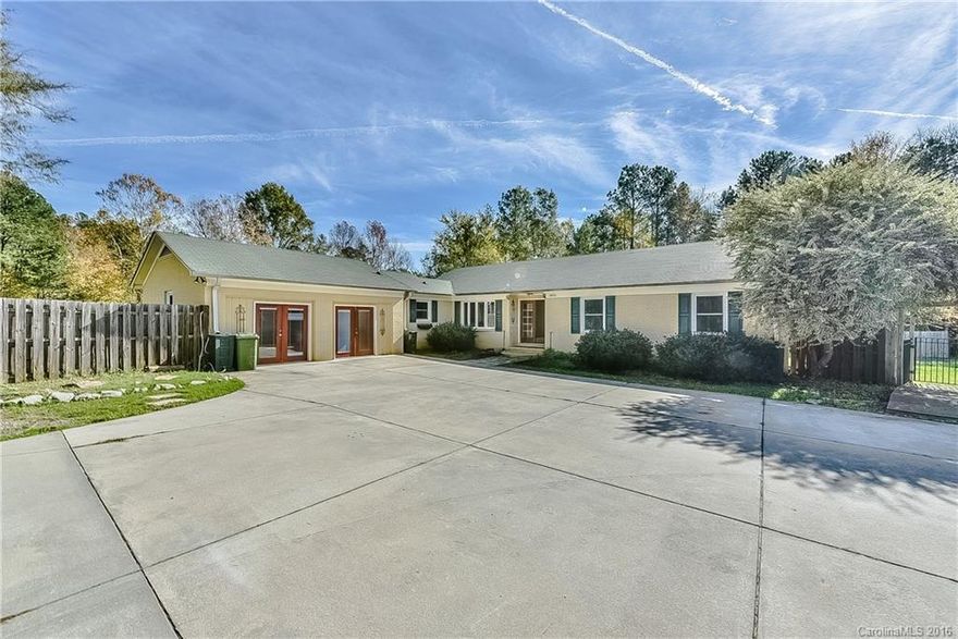 This mini farm is for the country lover, 6 acres of pure bliss. The backyard has a new large private in-ground swimming pool. Bring your horses, ponies, chickens or what ever else you'd like because there is space for them all.  If riding is your passion you are within walking distance of Cane Creek Park & riding trails  There are out buildings and two large pastures and entire property is fenced in with a beautiful gated entrance.   It is truly wonderful and so peaceful, you will love it!