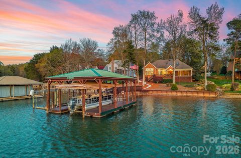 Photo of 124 Hunter Spring Lane, Mooresville, NC 28117 (MLS # 4352926)