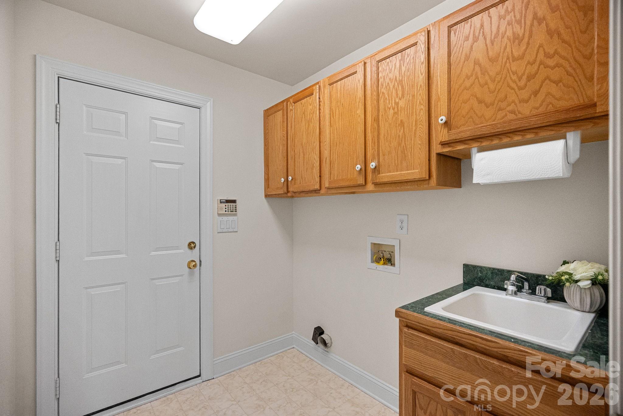 The Harbour at the Pointe - Residential