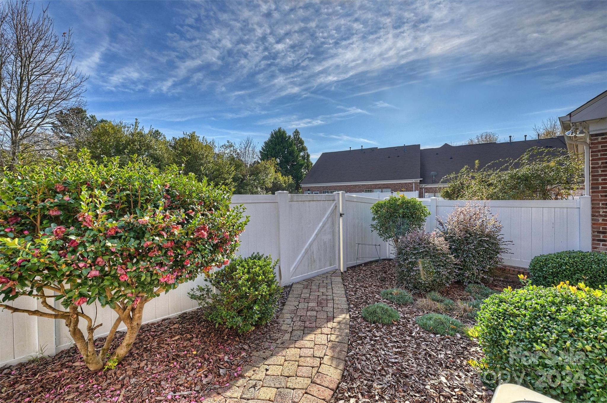 The Enclave at Beverly Crest - Residential