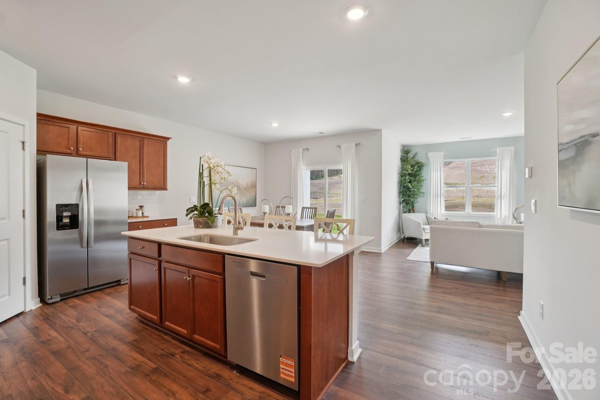 73 Laurel Pointe Drive