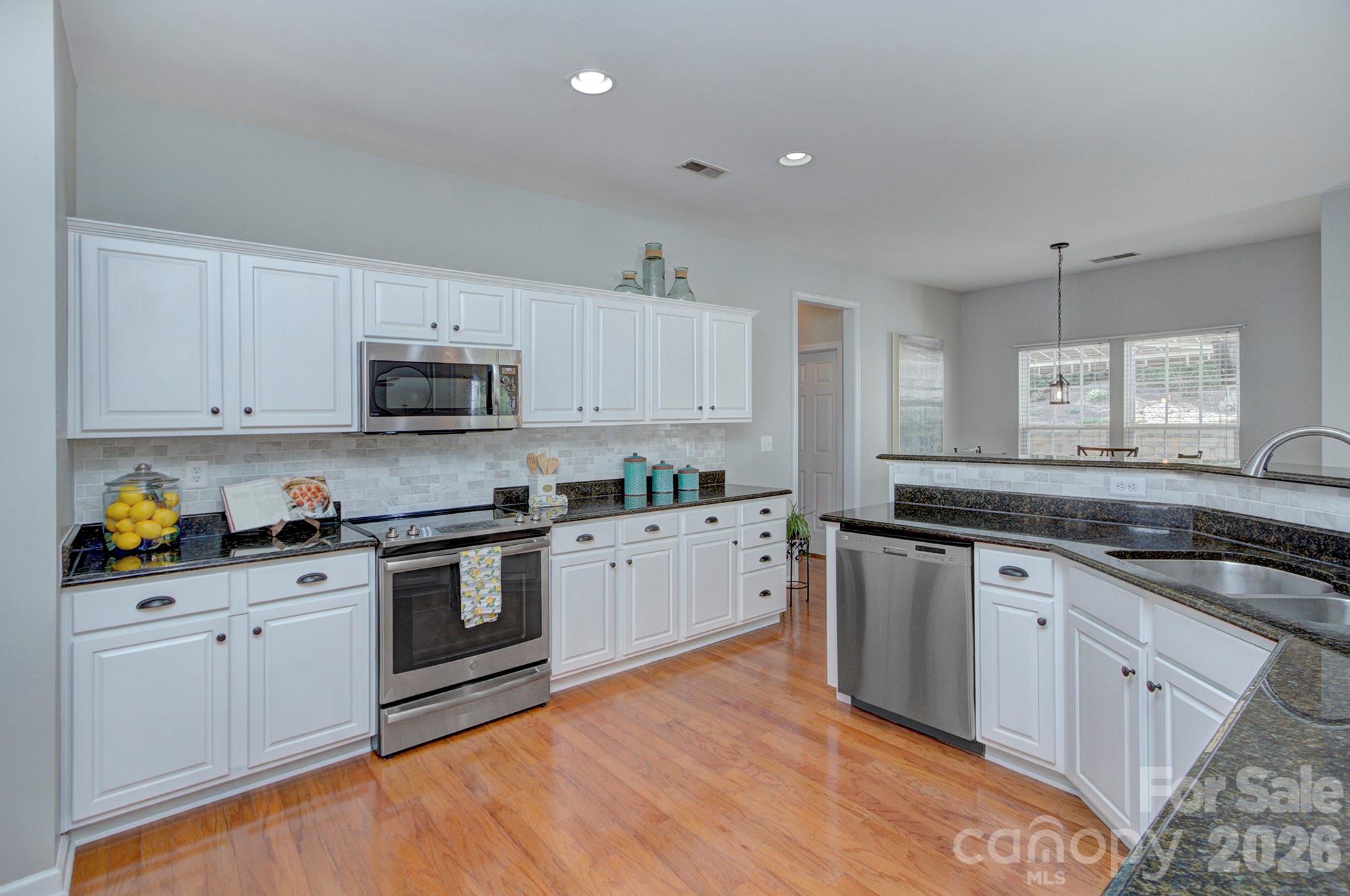 Knightsbridge - Residential