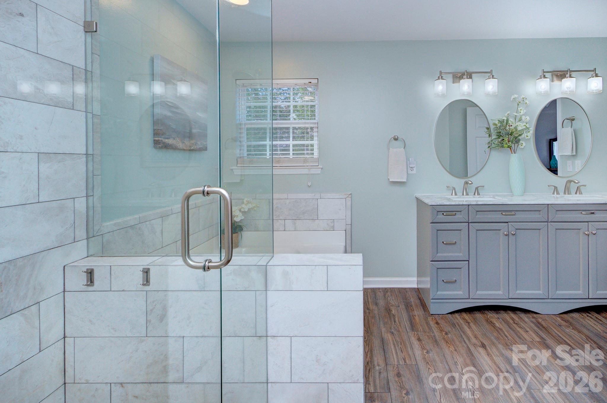 Knightsbridge - Residential