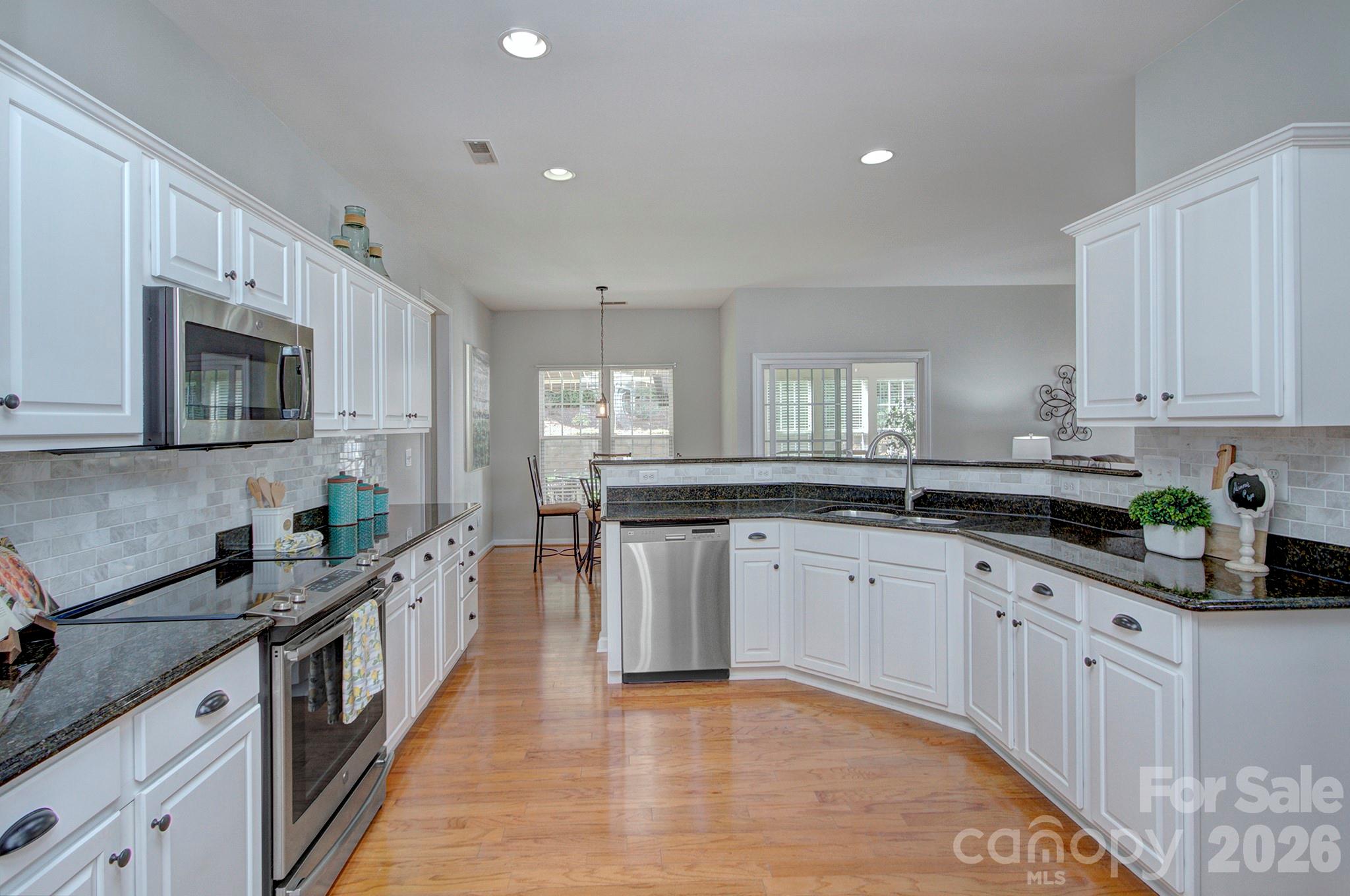 Knightsbridge - Residential