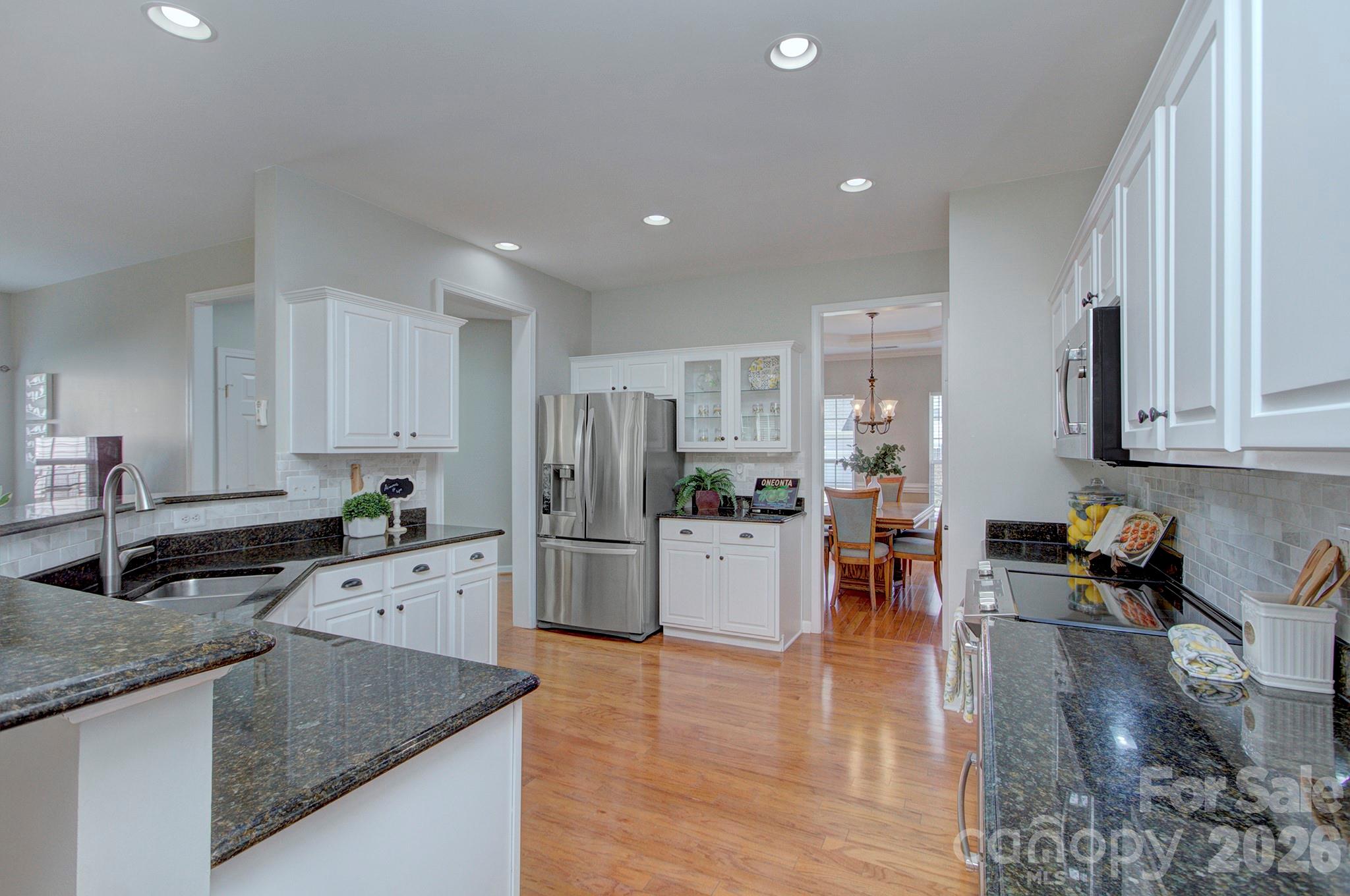 Knightsbridge - Residential