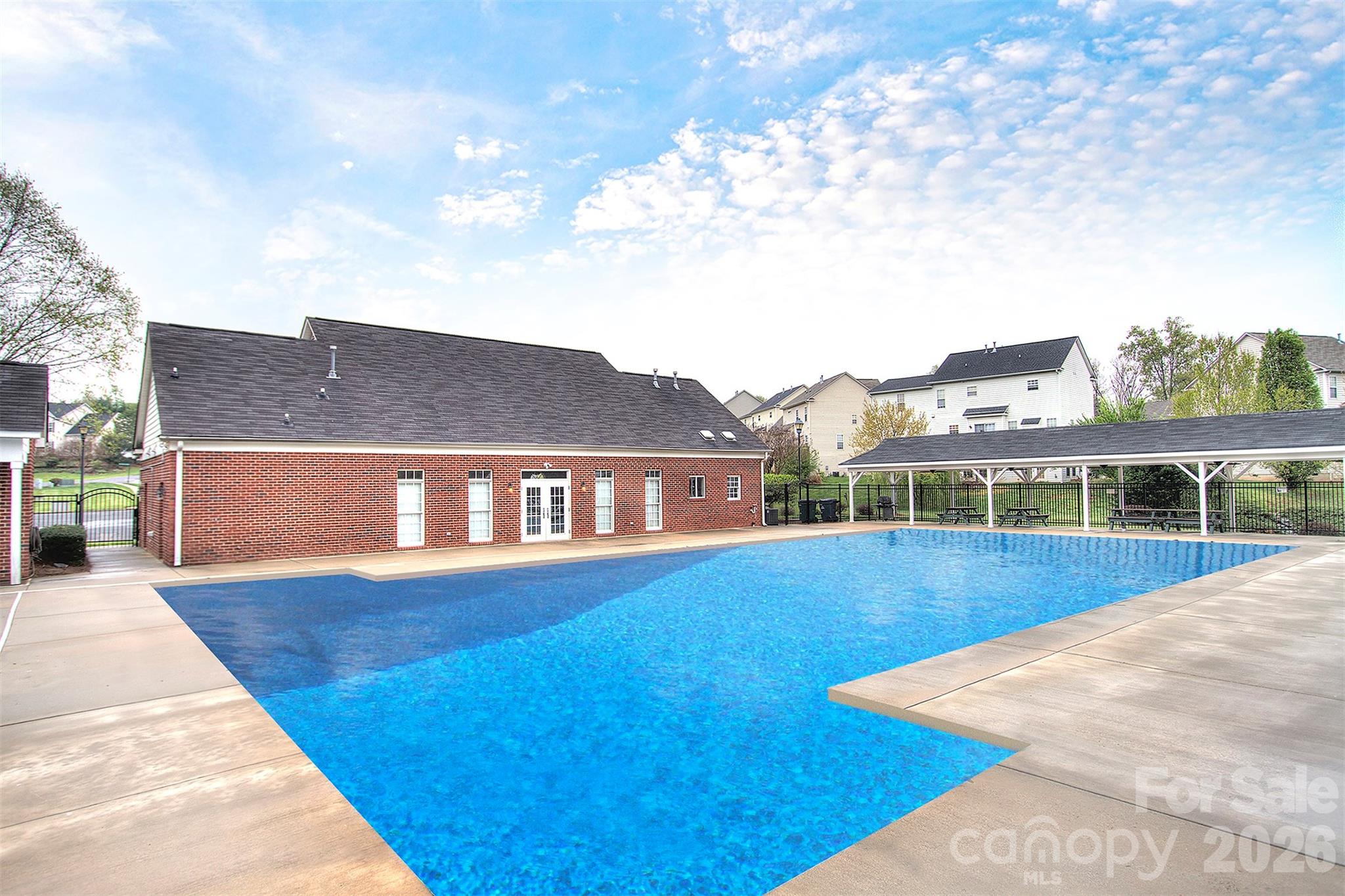 Knightsbridge - Residential