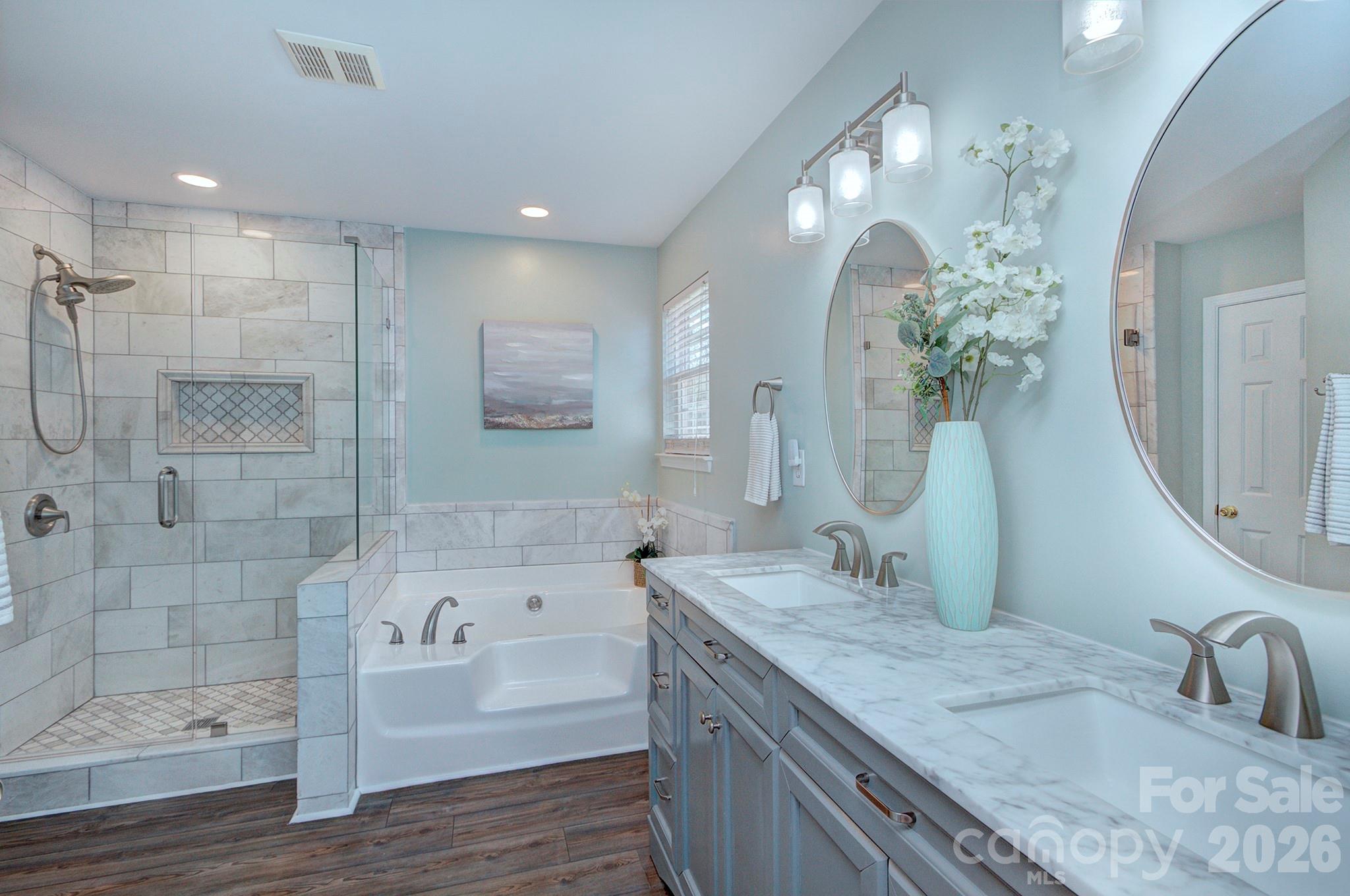 Knightsbridge - Residential