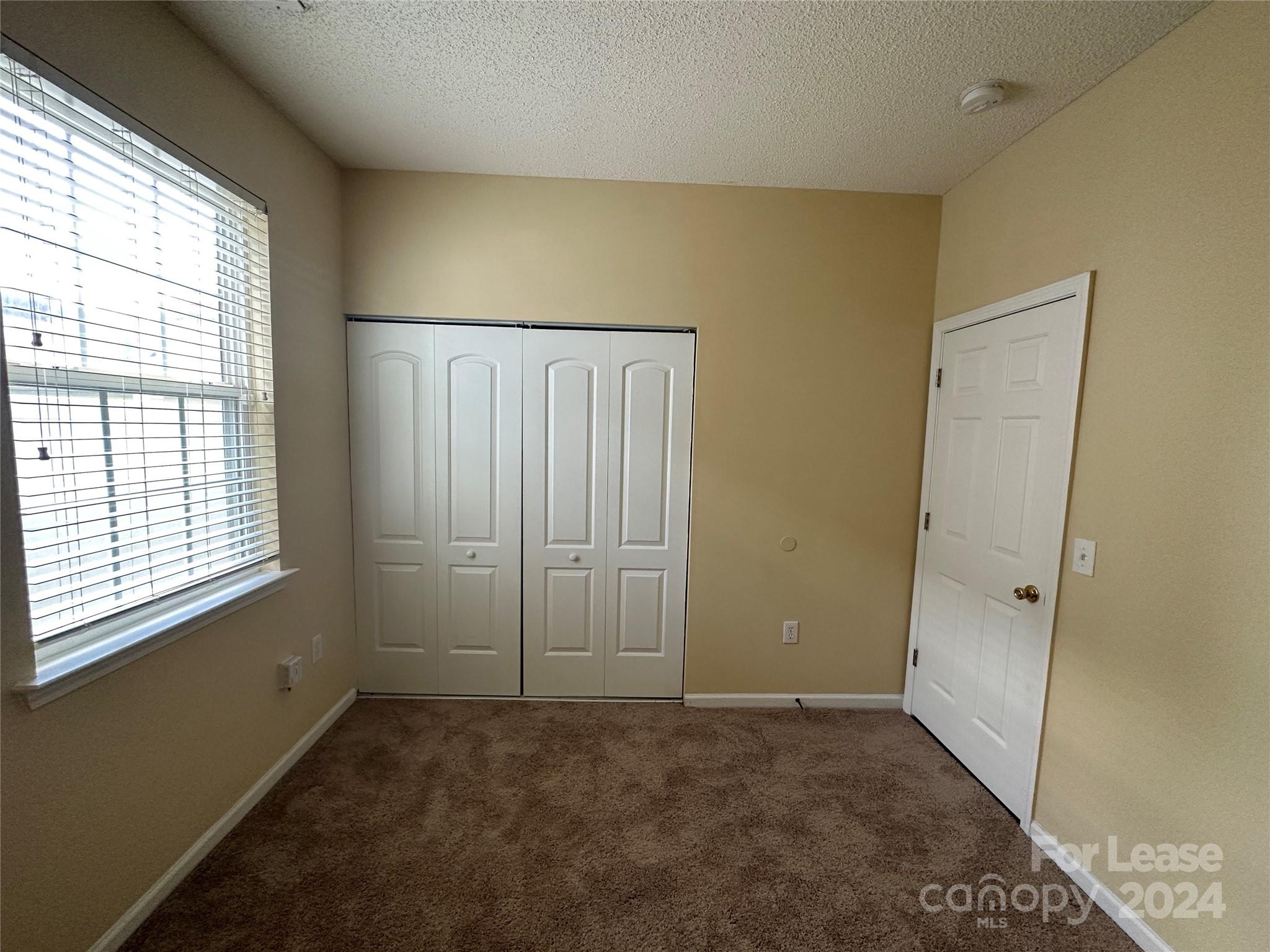 Highland Creek - Residential Lease