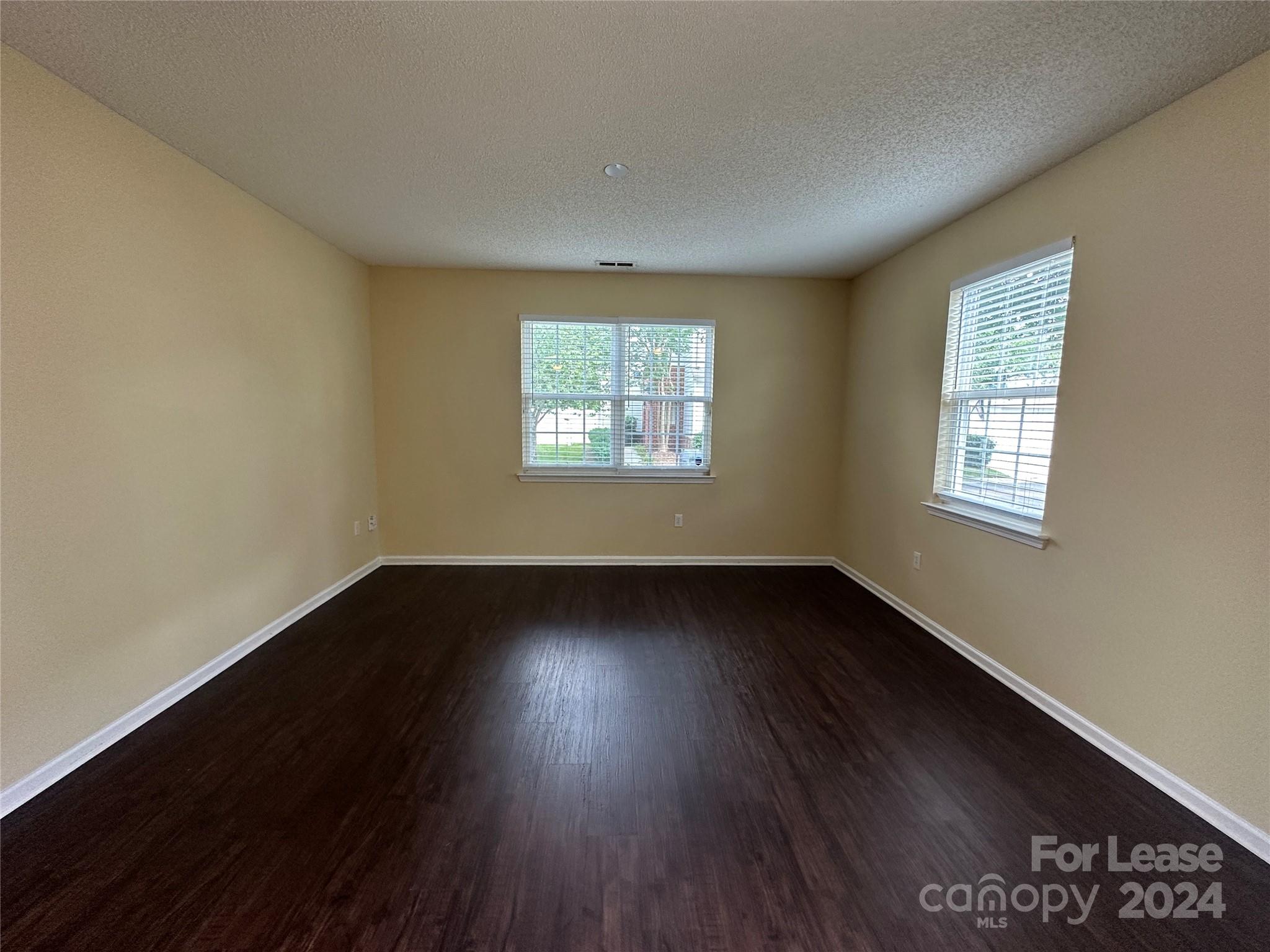 Highland Creek - Residential Lease