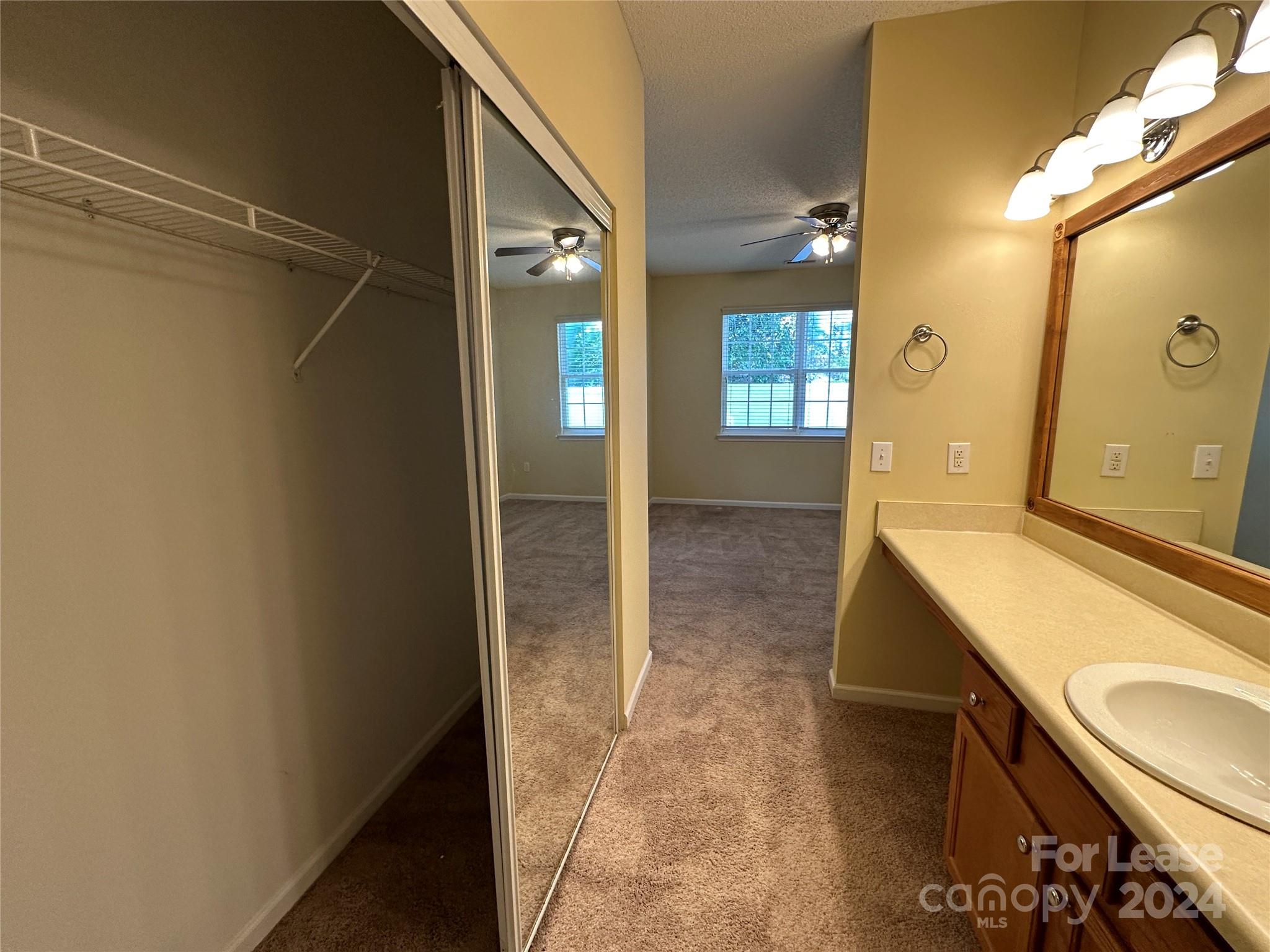 Highland Creek - Residential Lease