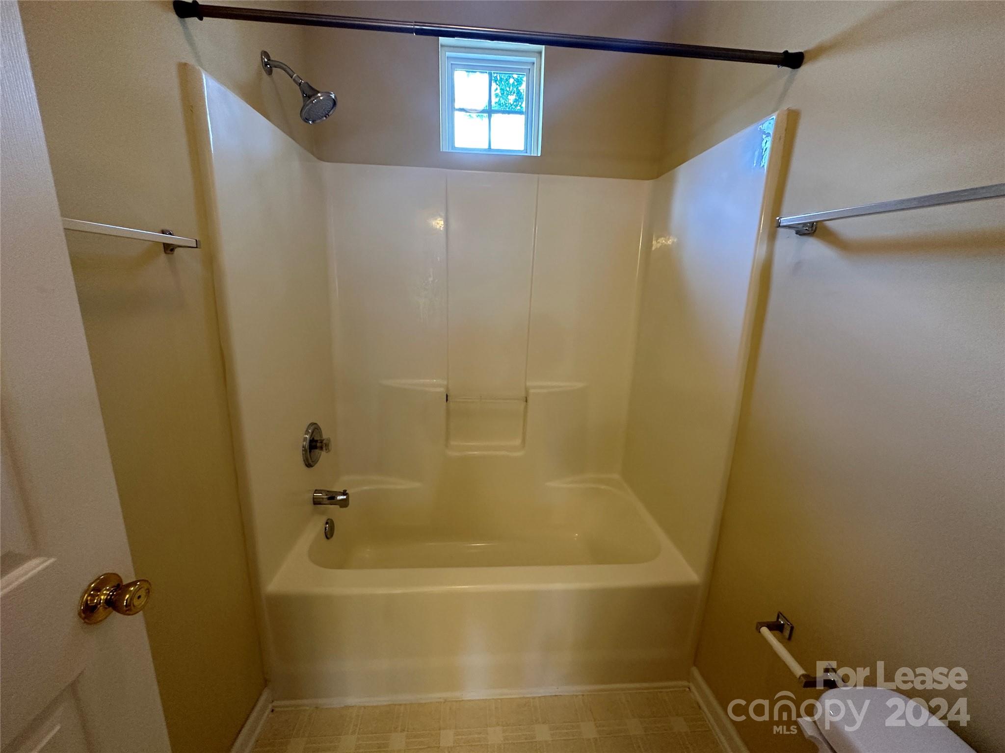 Highland Creek - Residential Lease