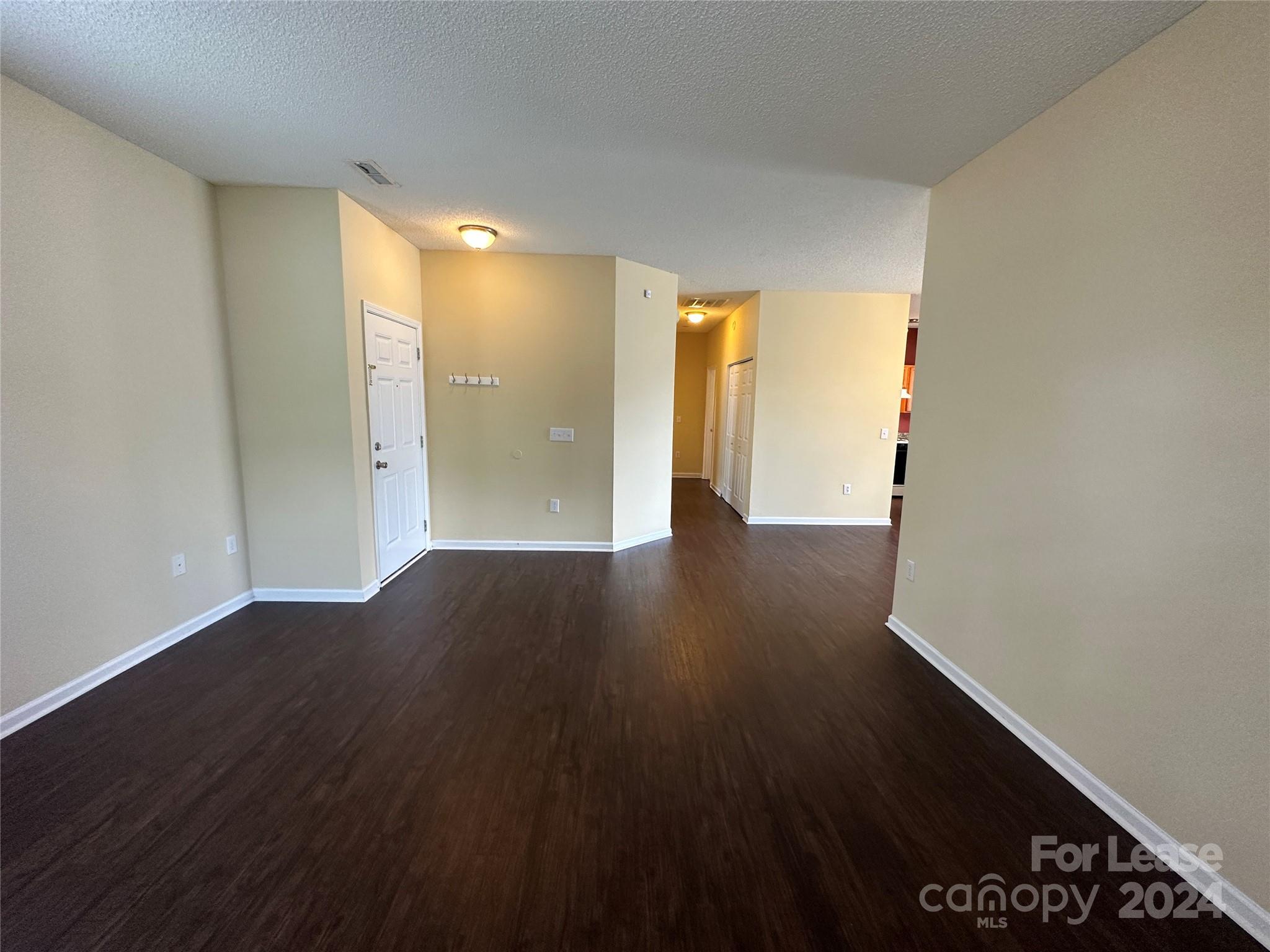 Highland Creek - Residential Lease