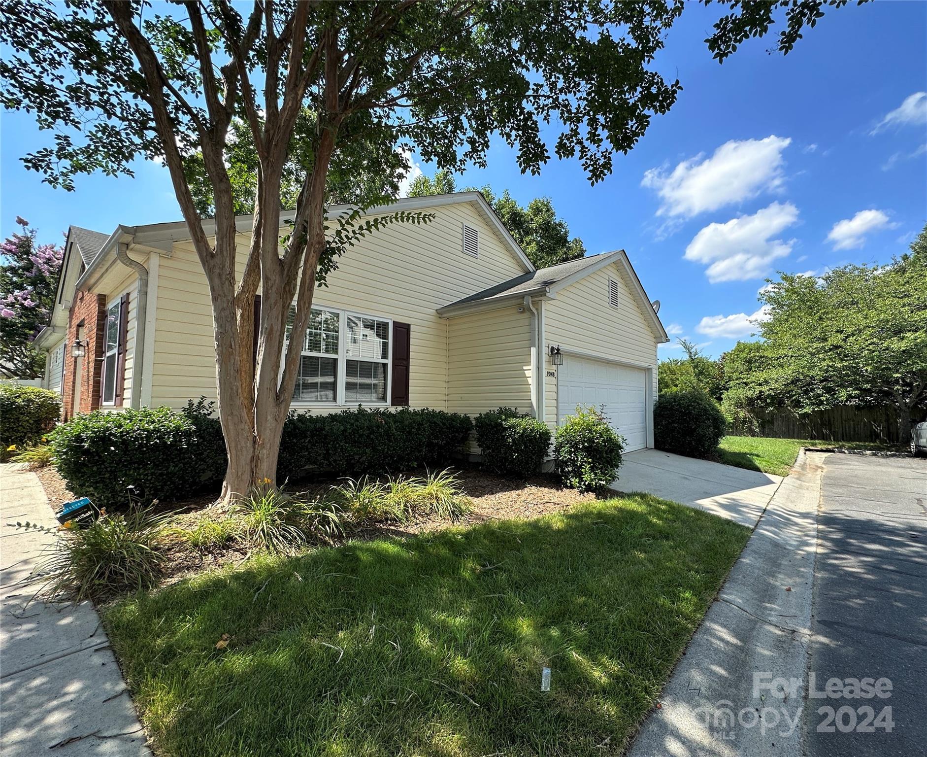 Highland Creek - Residential Lease