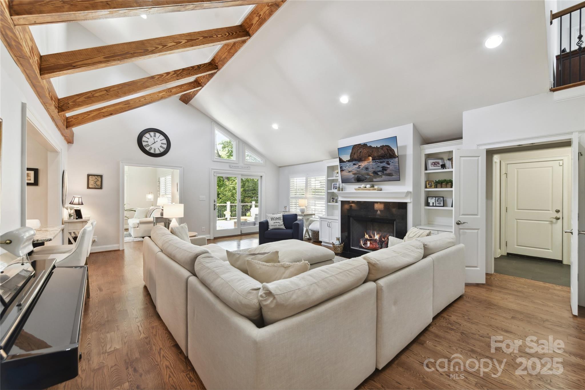 Tega Cay - Residential