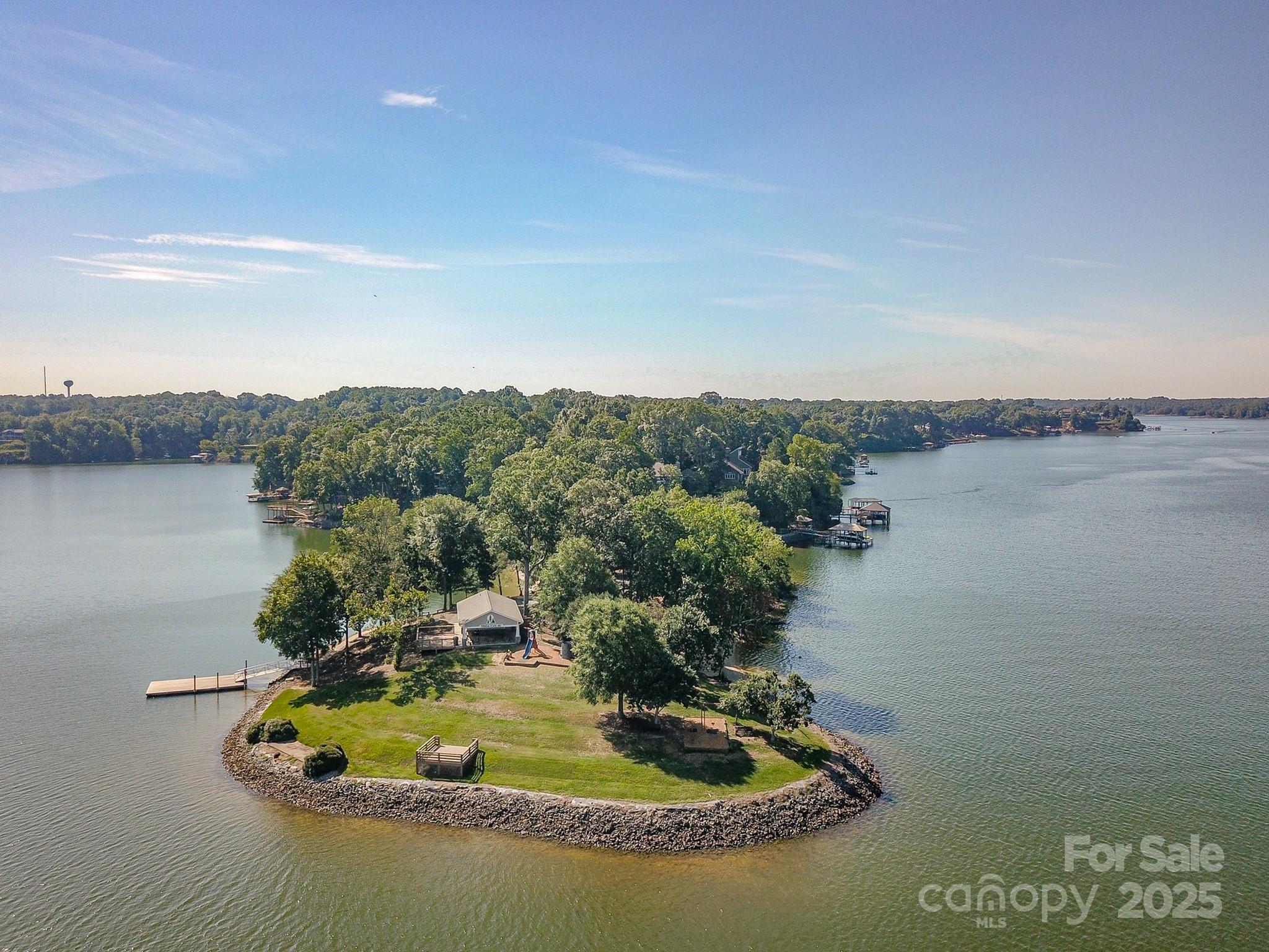 Tega Cay - Residential