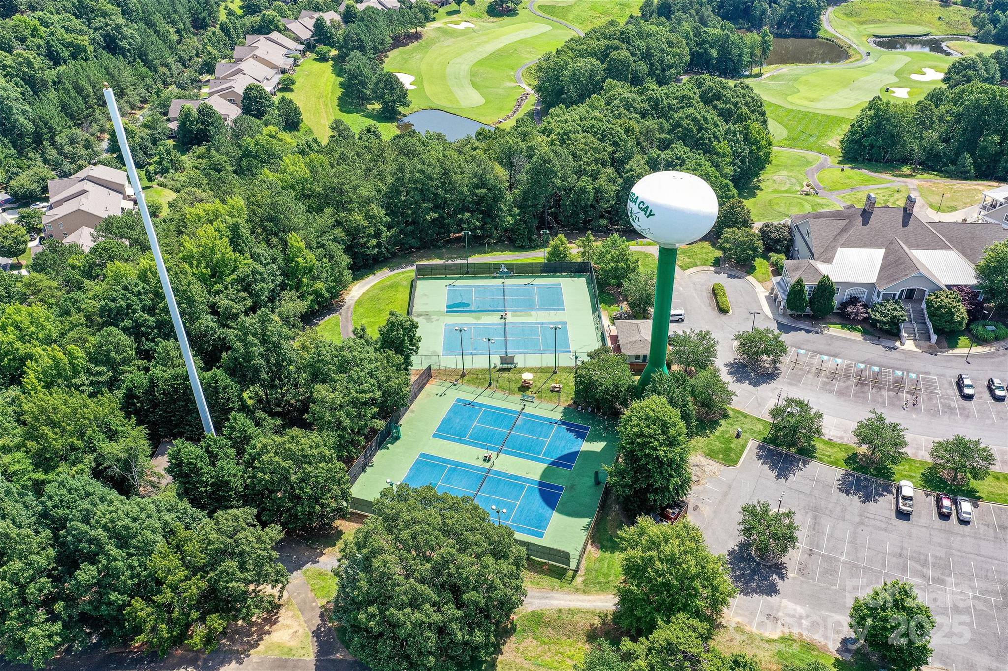 Tega Cay - Residential