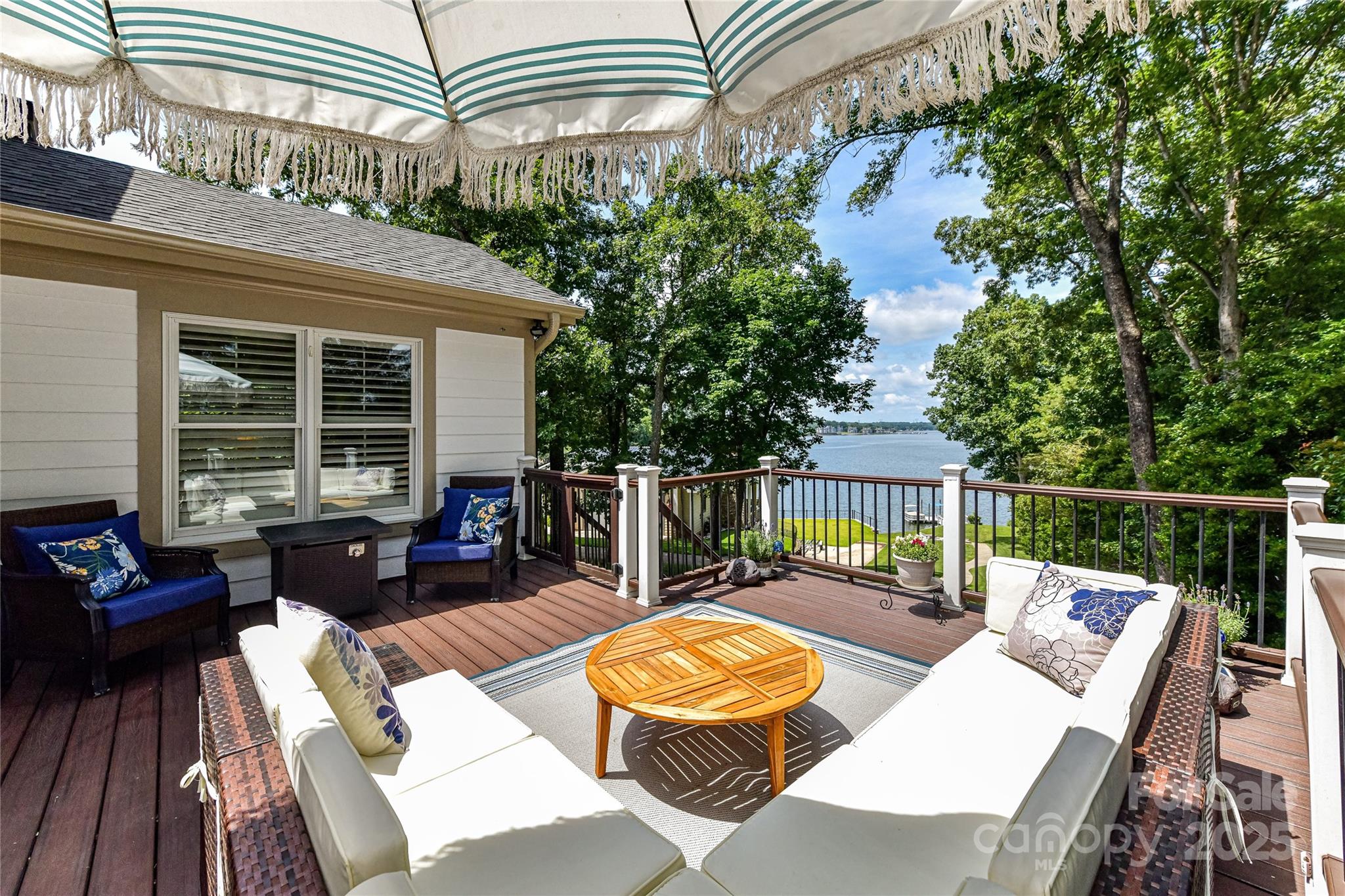 Tega Cay - Residential