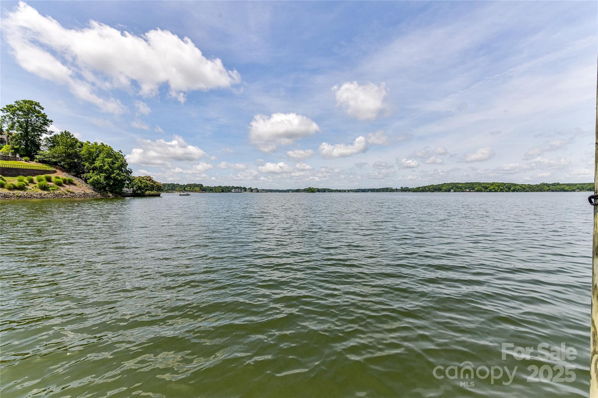 Tega Cay - Residential