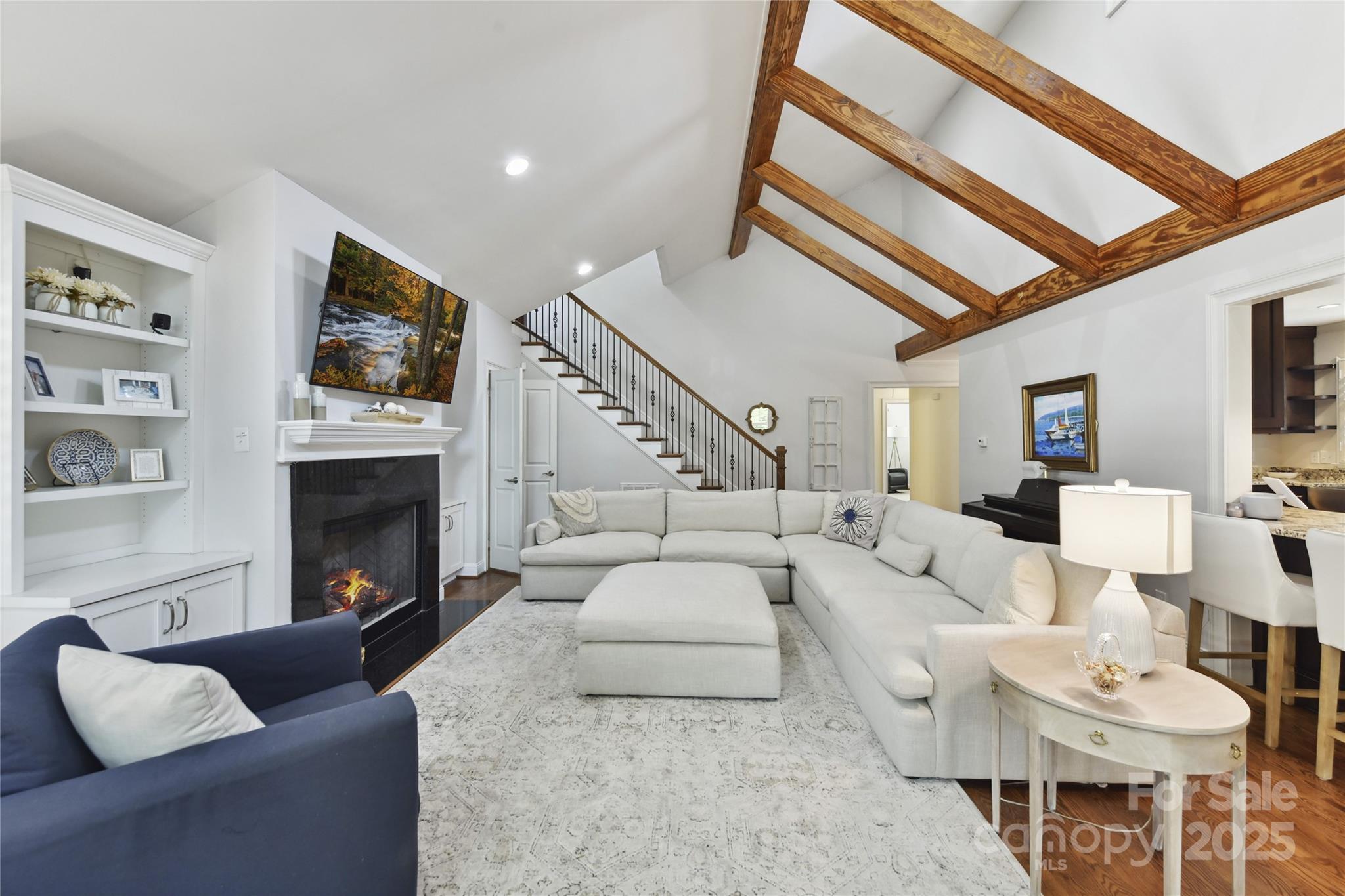 Tega Cay - Residential