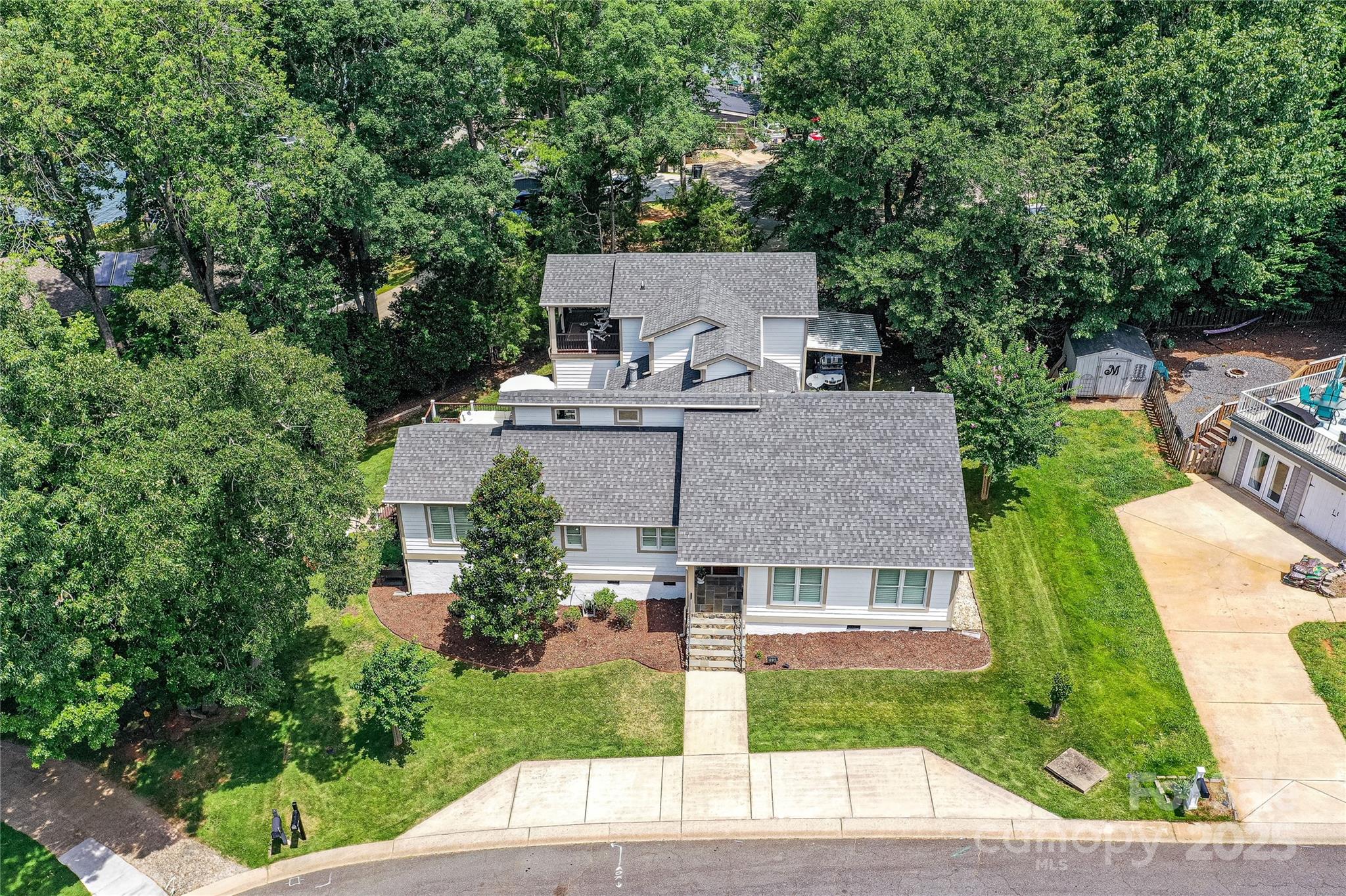 Tega Cay - Residential