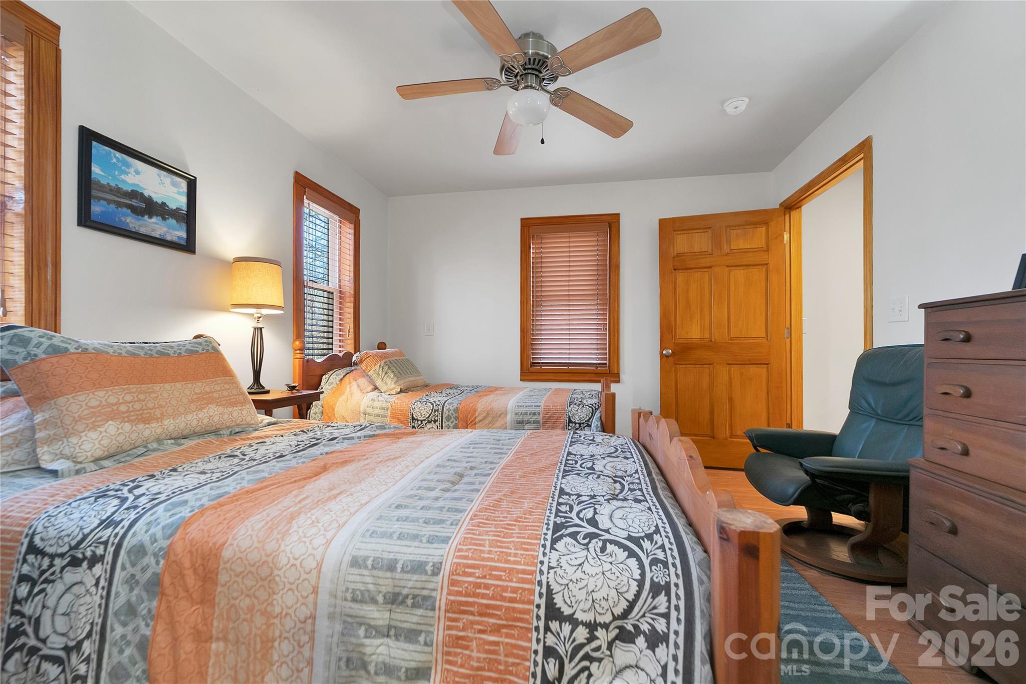 Henry Mountain - Residential