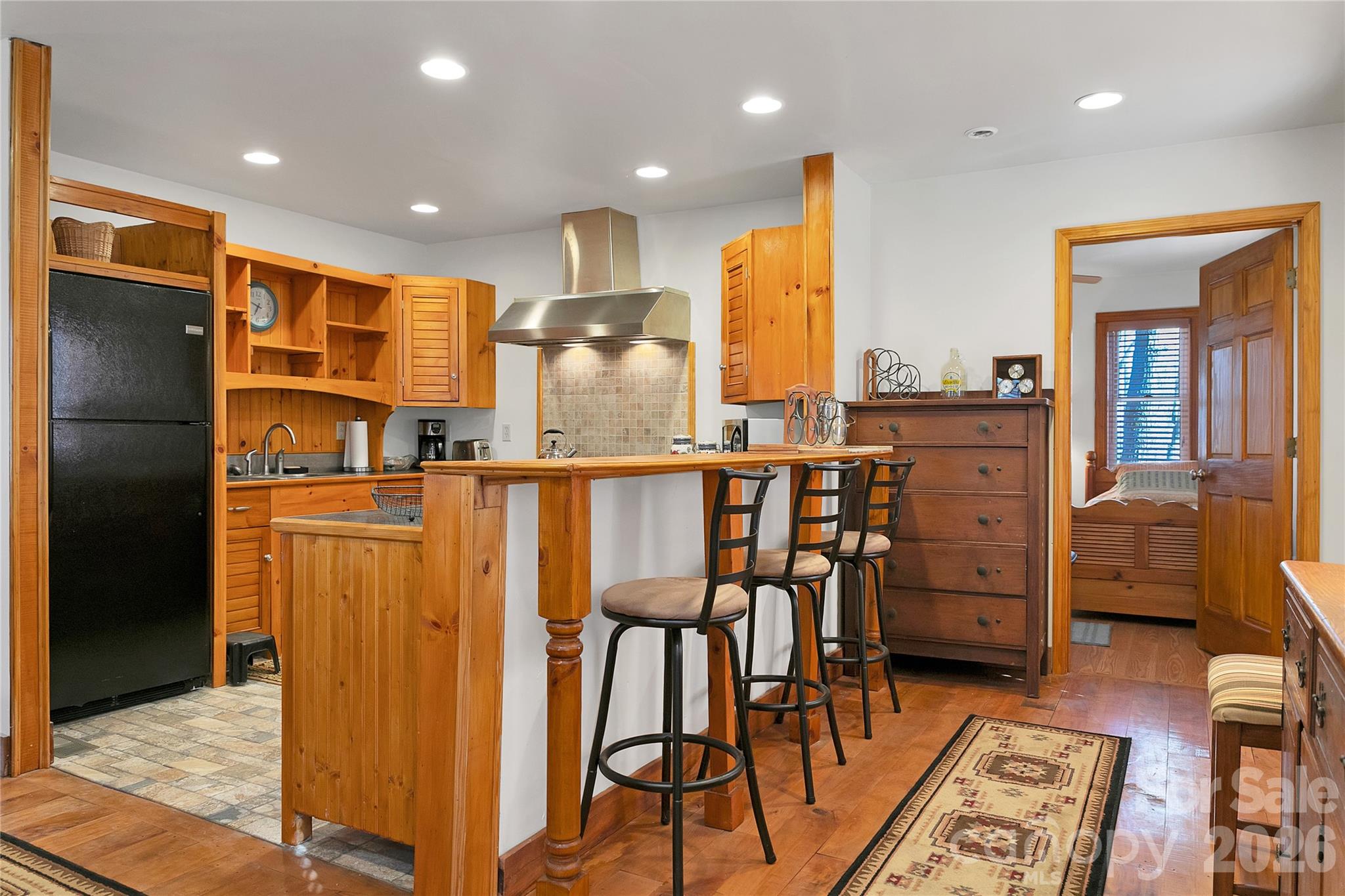 Henry Mountain - Residential