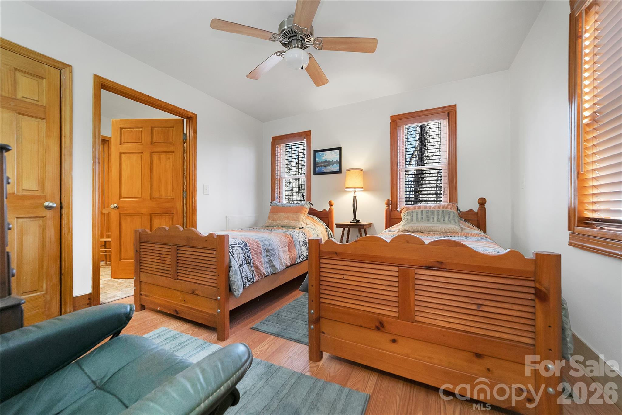 Henry Mountain - Residential