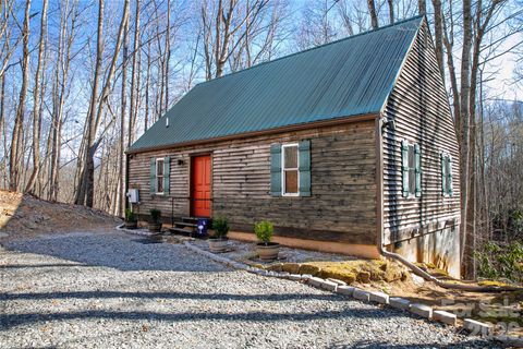 Photo of 370 Moons Rest Lane, Brevard, NC 28712 (MLS # 4282762)