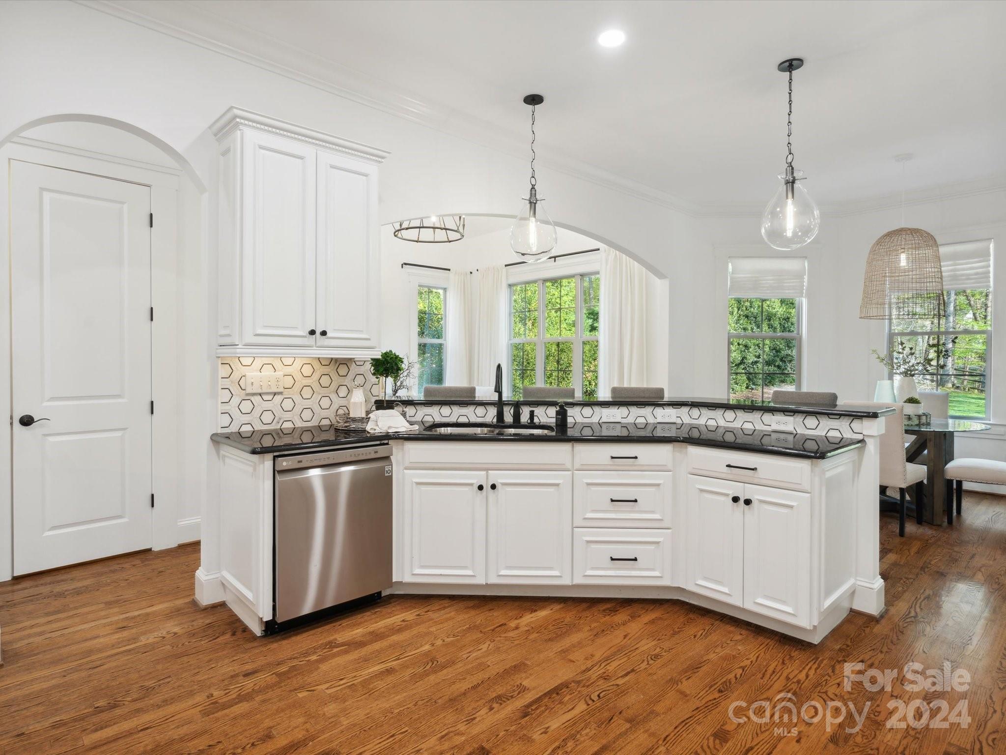 Lakeside - Residential