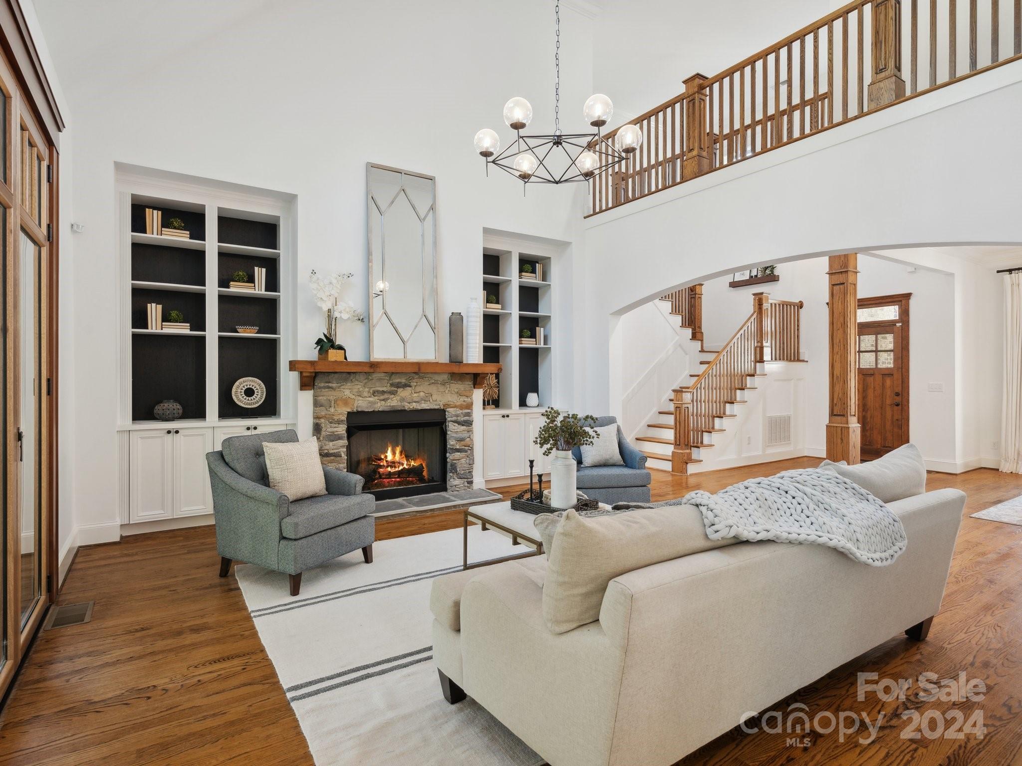 Lakeside - Residential