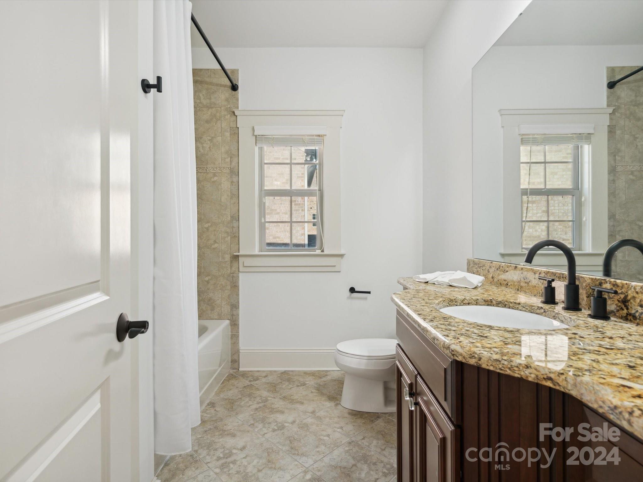 Lakeside - Residential