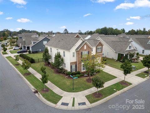 A home in Huntersville