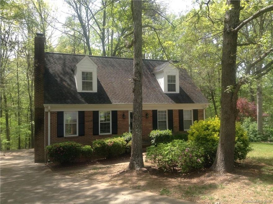 This spacious two story home has 3 bedrooms, 2 bathroom. It features an open floor plan, jack-in-jill bathrooms, first floor bedroom and wood flooring. The kitchen has an island and all appliances. Enjoy entertaining indoors near the cozy fireplace. This home is move in ready!
