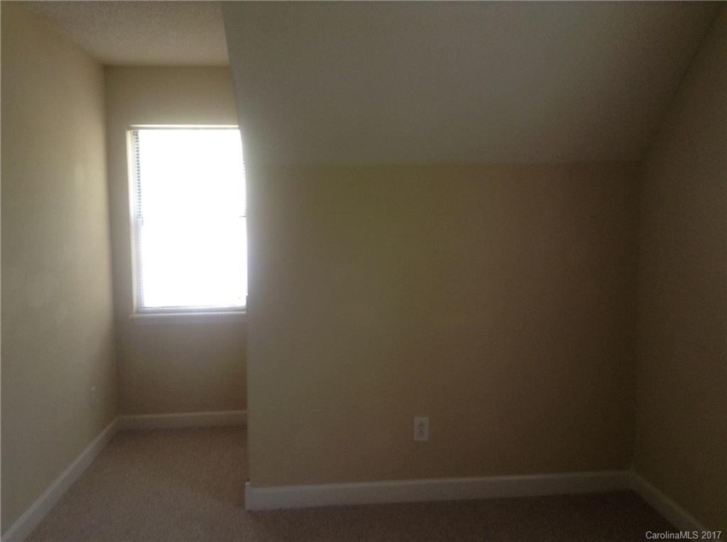 Lawyers Station - Residential Lease