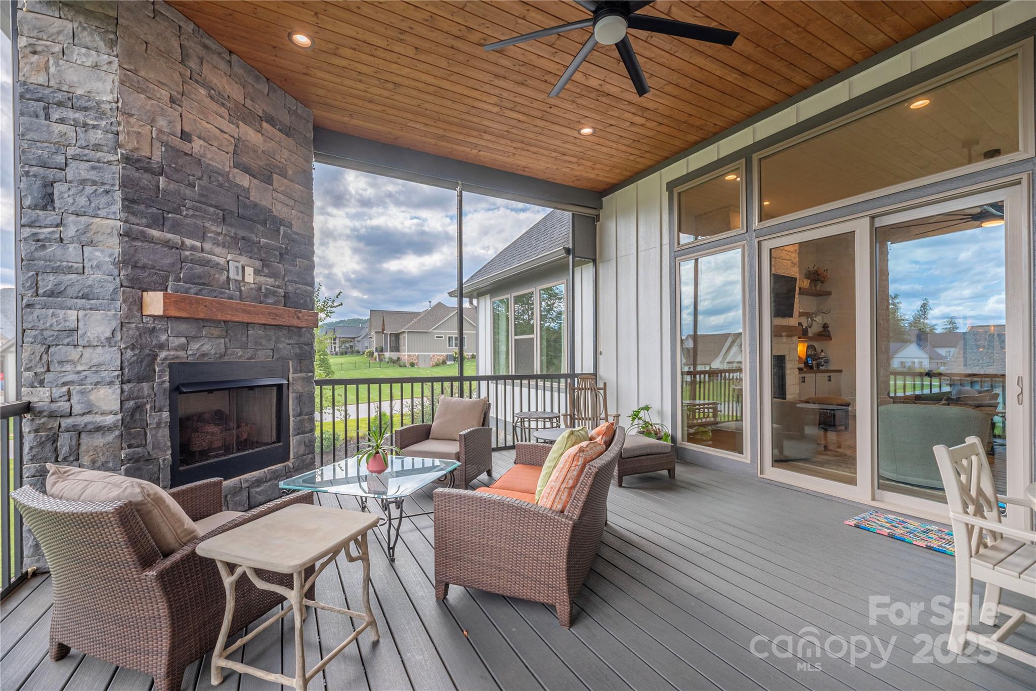 Mills River Crossing - Residential